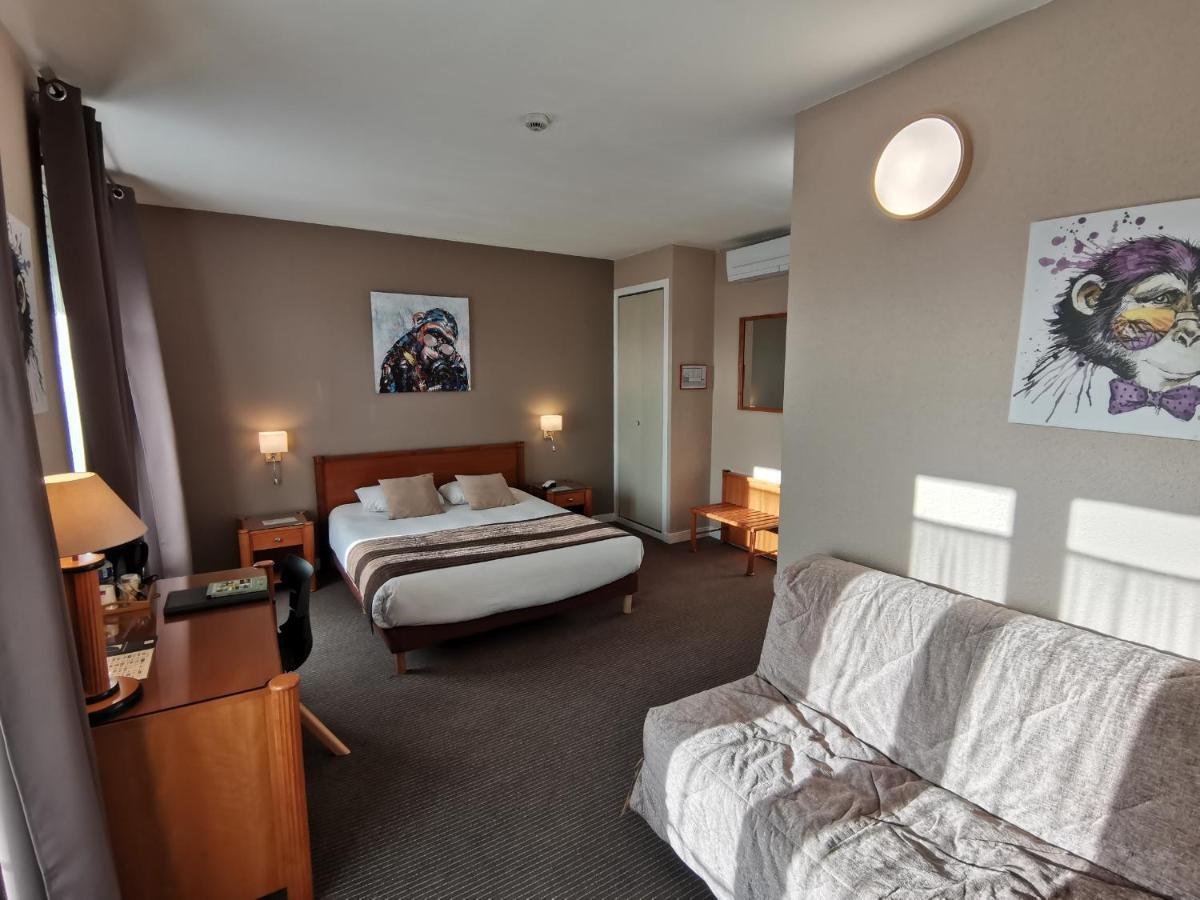 Logis Hotel Le Cerf Briare Bagian luar foto