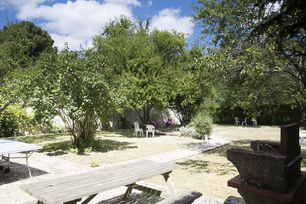 Logis Hotel Le Cerf Briare Bagian luar foto